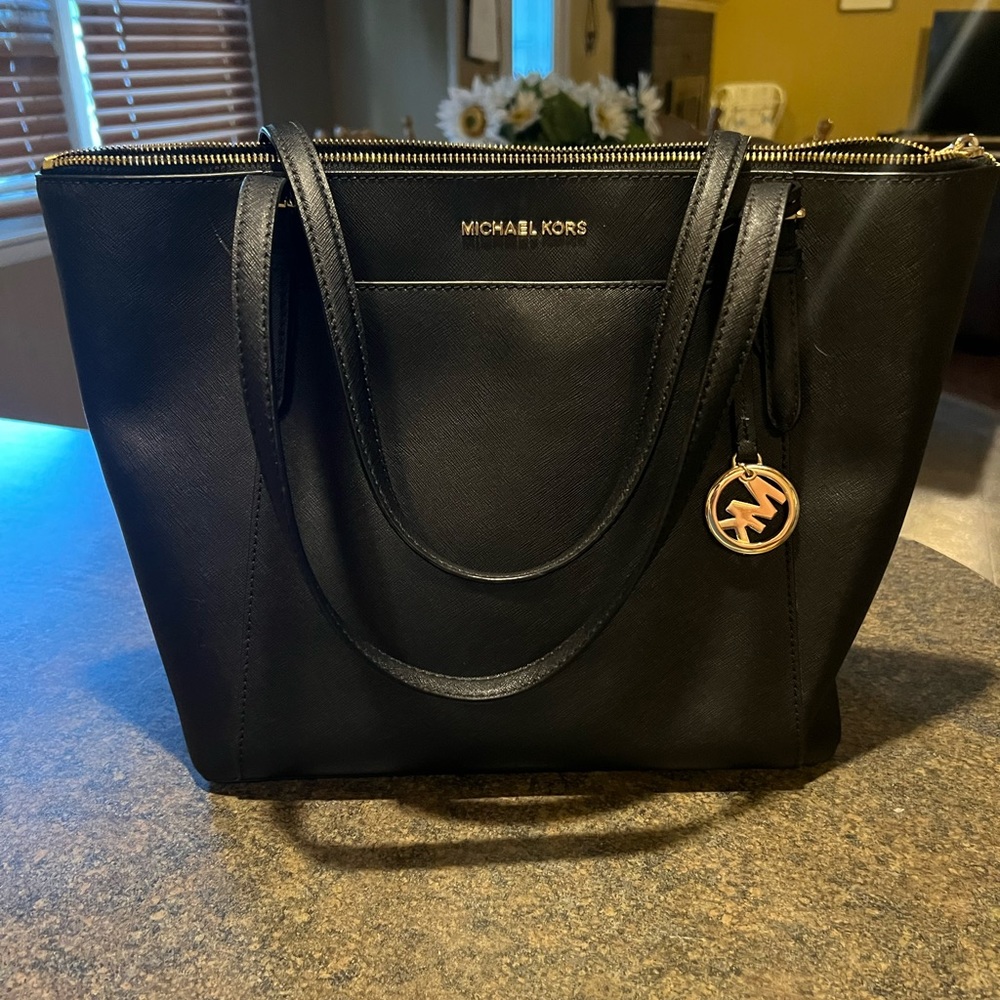 Michael Kors Black Leather purse